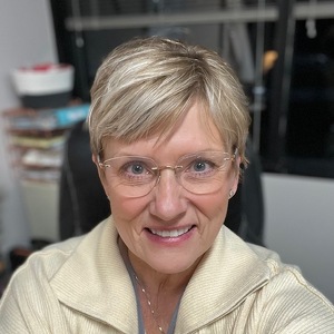 Sheri Baumgartner